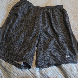 Nike Men's Geometric Black Athletic Shorts